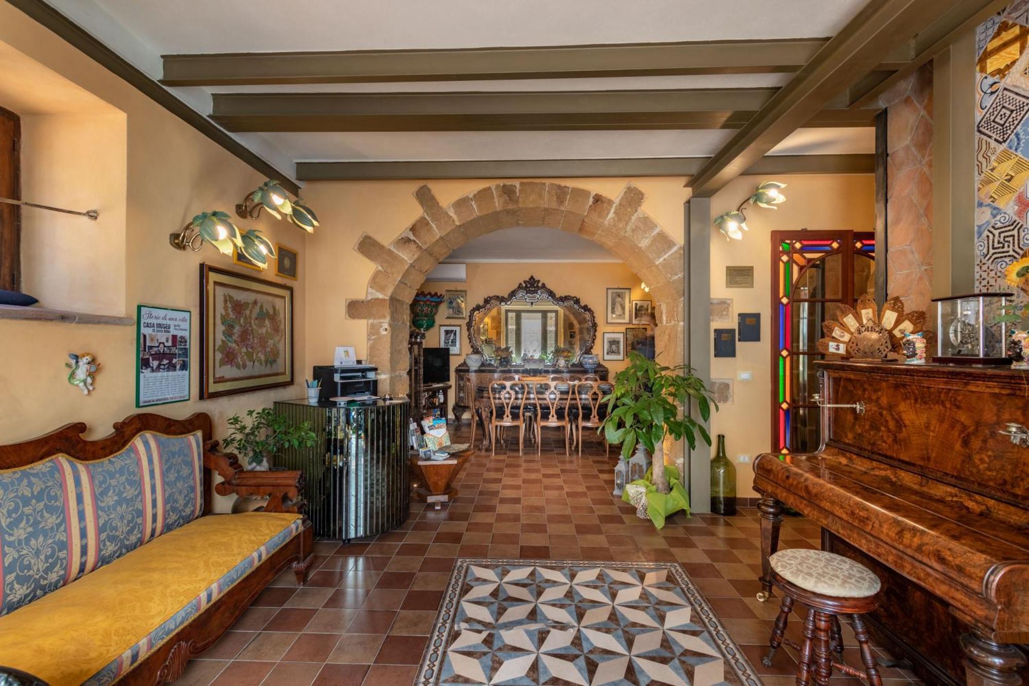 Villa Nicolaci - Liberty Suites Noto Buitenkant foto